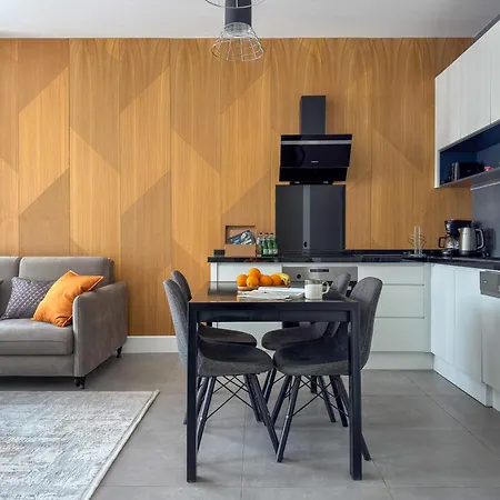 Qoople C-lounge Cleopatra Apartment *